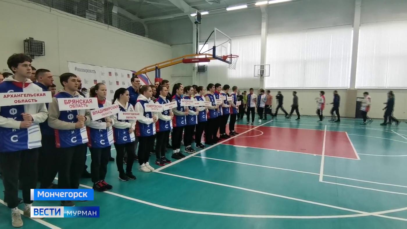 В Мончегорске открыли Чемпионат России по лыжным гонкам