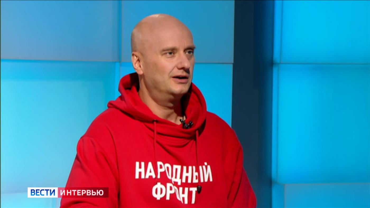 О добровольческом движении в регионе – в интервью с Максимом Сахневичем