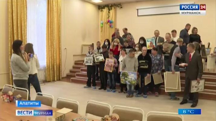 Добровольцы: участники медиапроекта побывали в апатитском психоневрологическом интернате