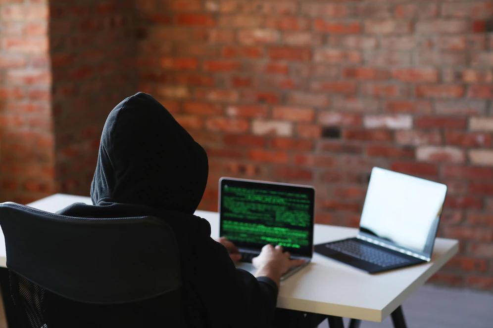 Правительство России поможет найти решение для борьбы с видеофейками