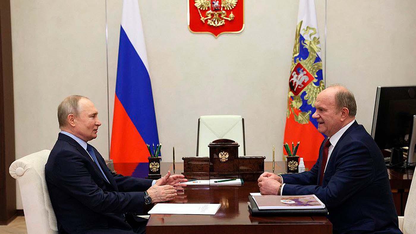 Владимир Путин поздравил КПРФ с 30-летием
