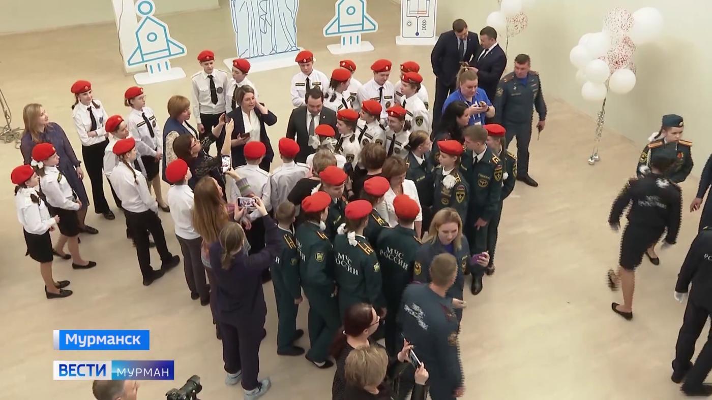 Ученики кадетского класса продемонстрировали свои умения в центре "Лапландия"