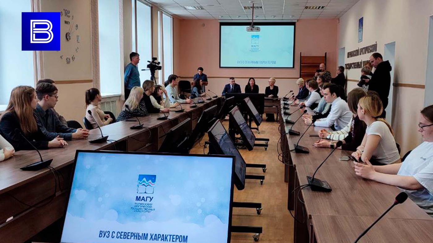 В МАГУ проходит лекция "Без срока давности"