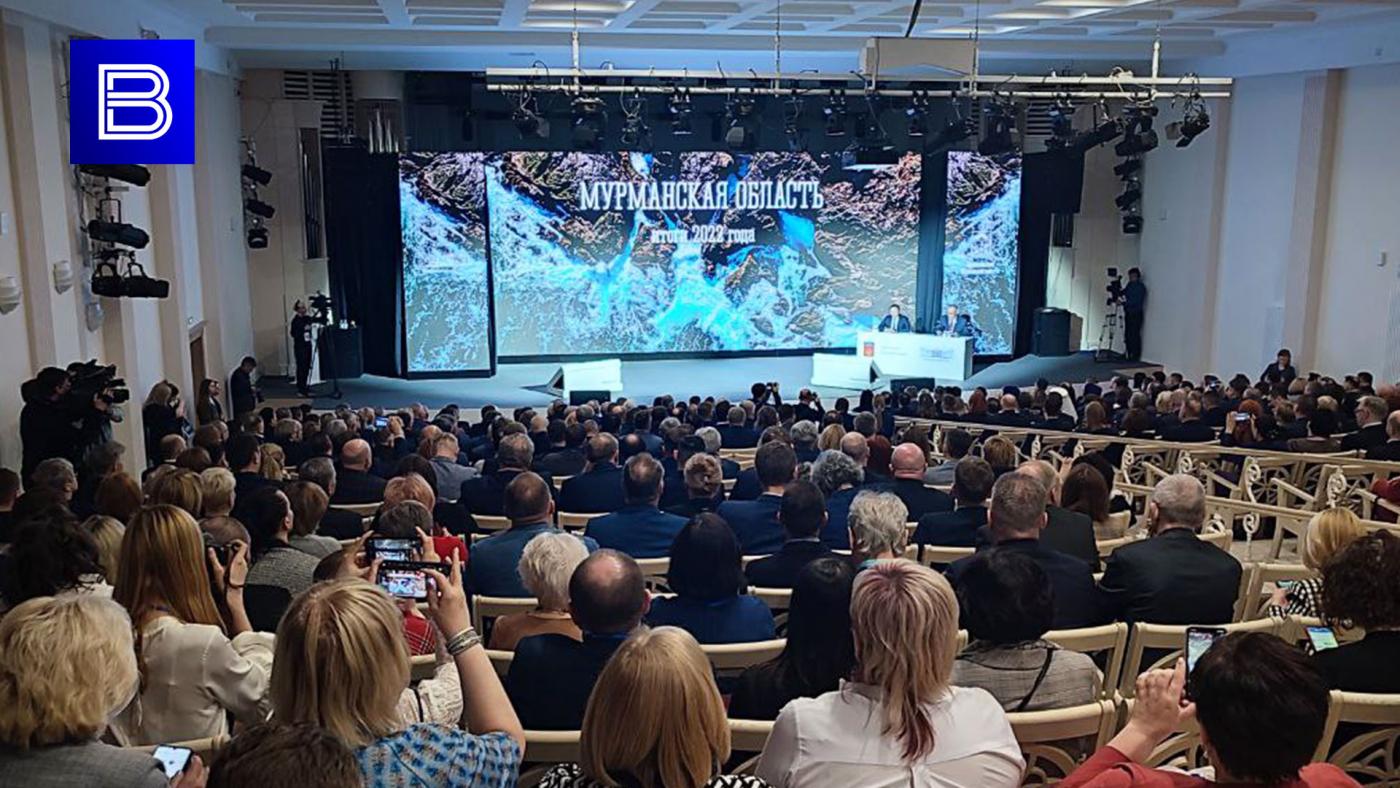 Губернатор Мурманской области выступает с отчетом перед областной думой