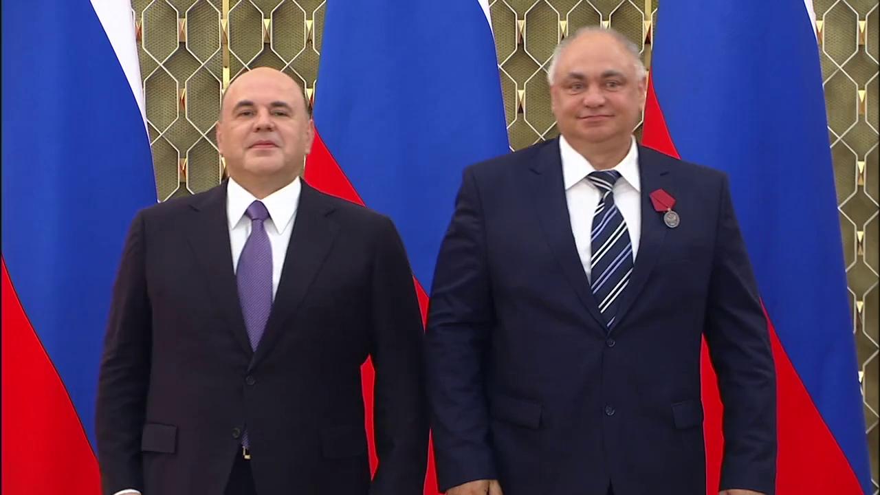 Мурманчанин Александр Белоусов награжден медалью ордена "За заслуги перед Отечеством" II степени
