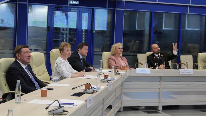 Первый замруководителя ФМБА России Татьяна Яковлева посетила Росатомфлот