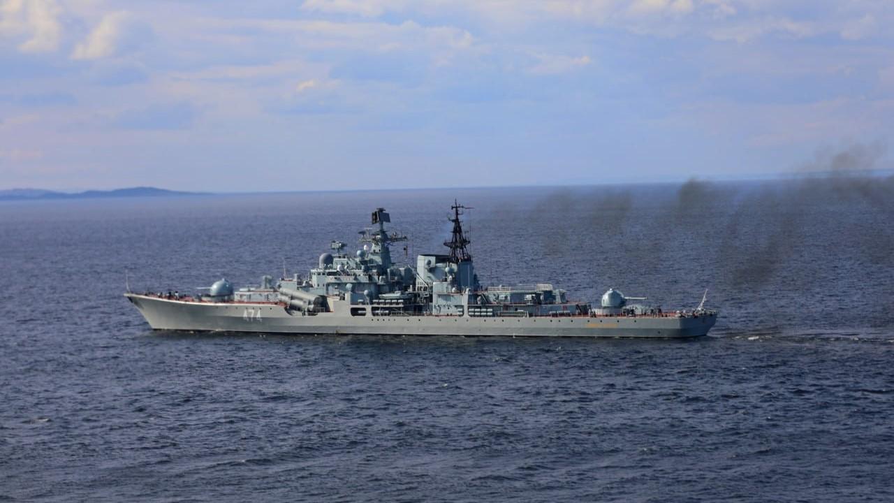 Силы Северного флота победили в морском бою корабельную группировку условного противника