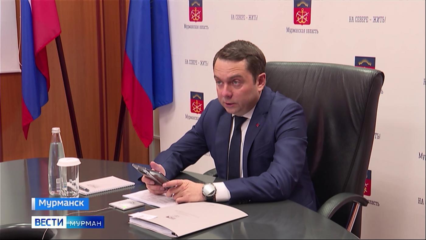Губернатор поручил скорректировать организацию внеурочной деятельности "На Севере — жить!" в школах