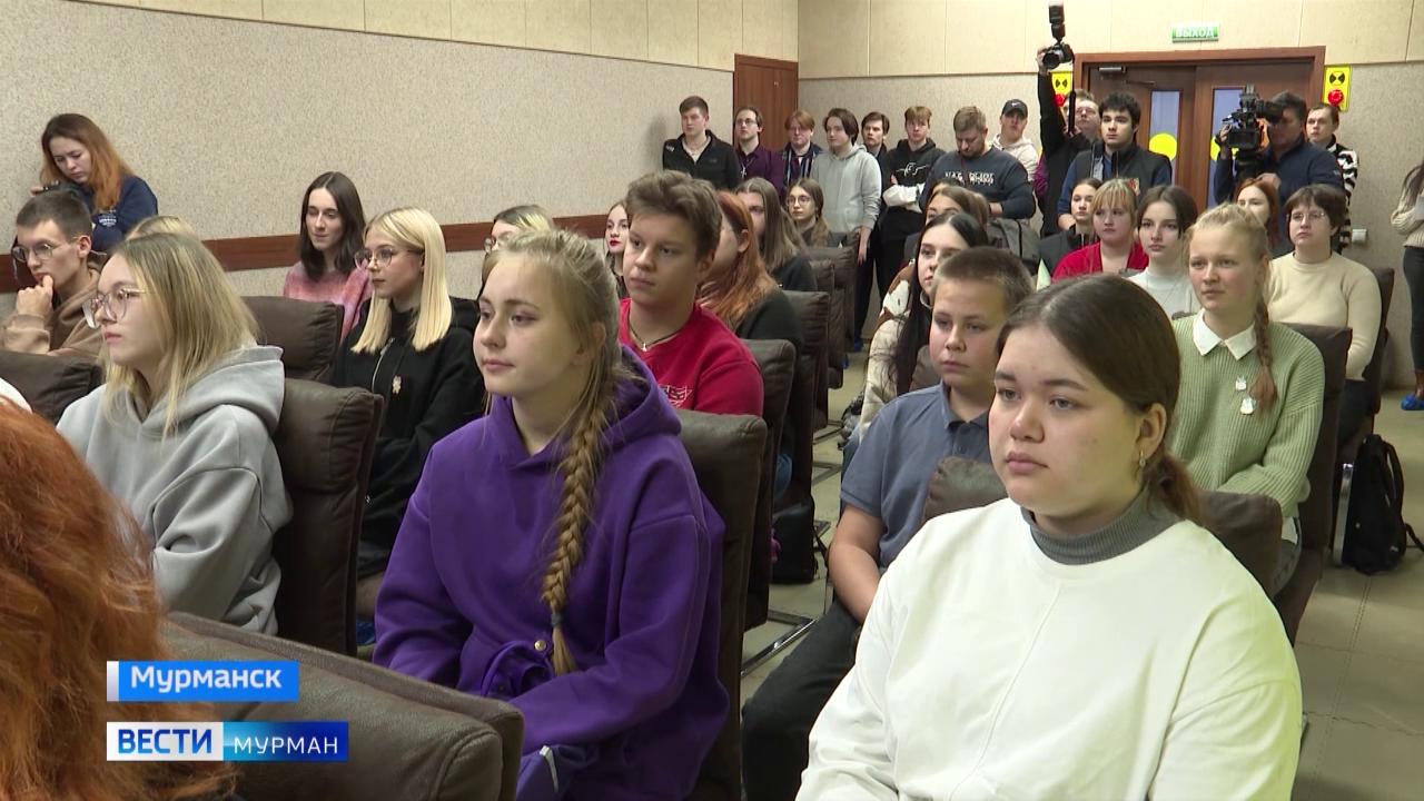 В Мурманске стартовал городской проект "Студенческая среда"