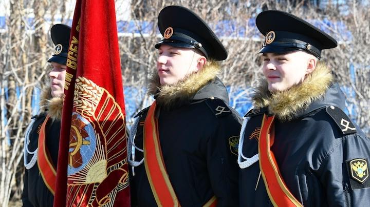 Мурманским курсантам закупят обмундирование на 37,6 млн рублей