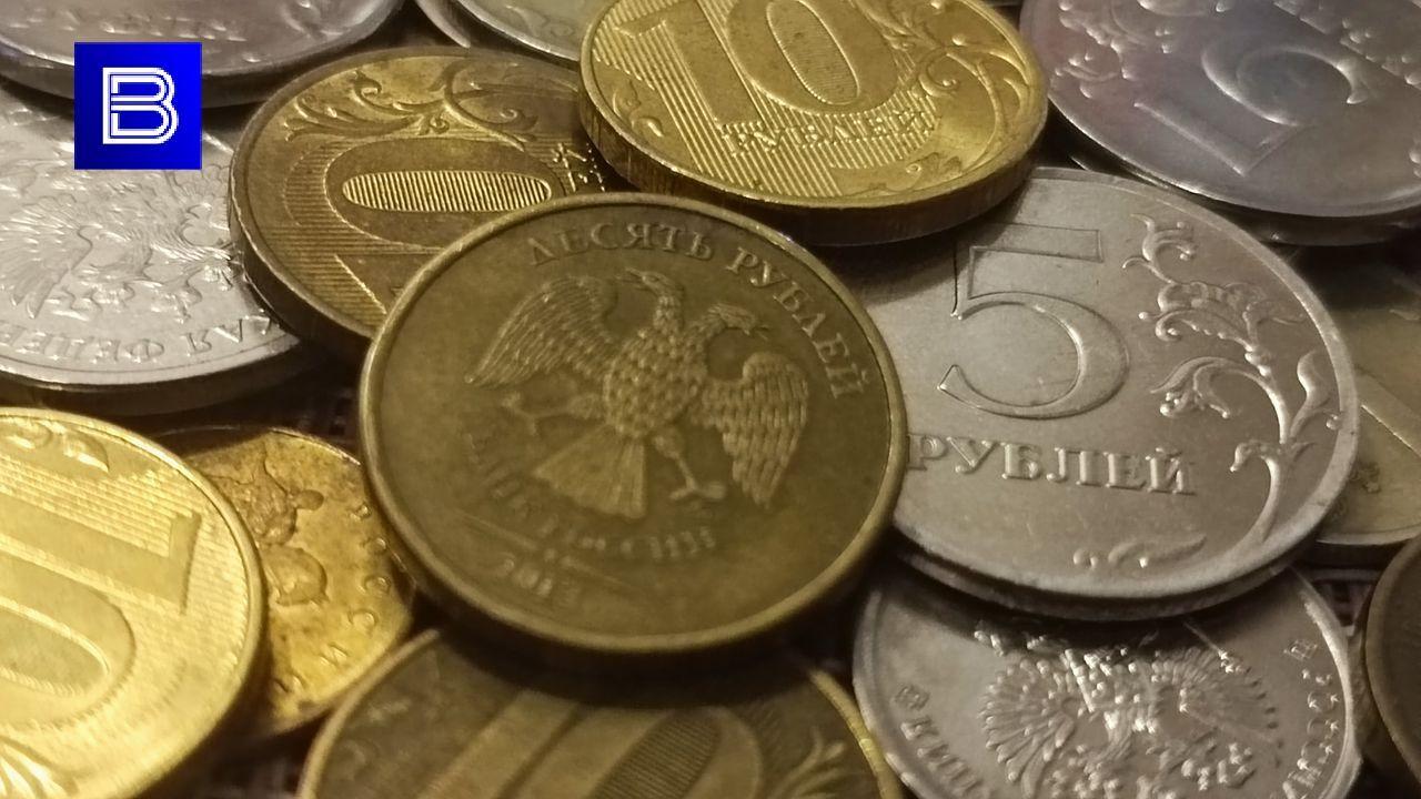 Госдума в окончательном чтении приняла закон о повышении МРОТ