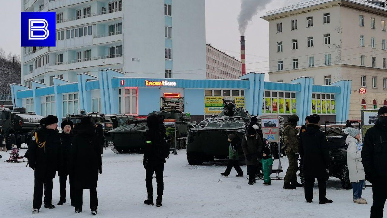 В Североморске начали праздновать День морской пехоты