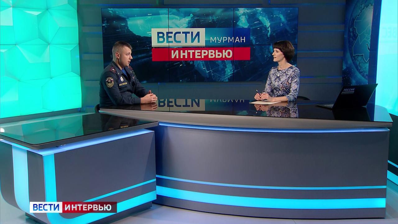 О безопасном использовании новогодней атрибутики — в интервью с сотрудником мурманского Управления МЧС