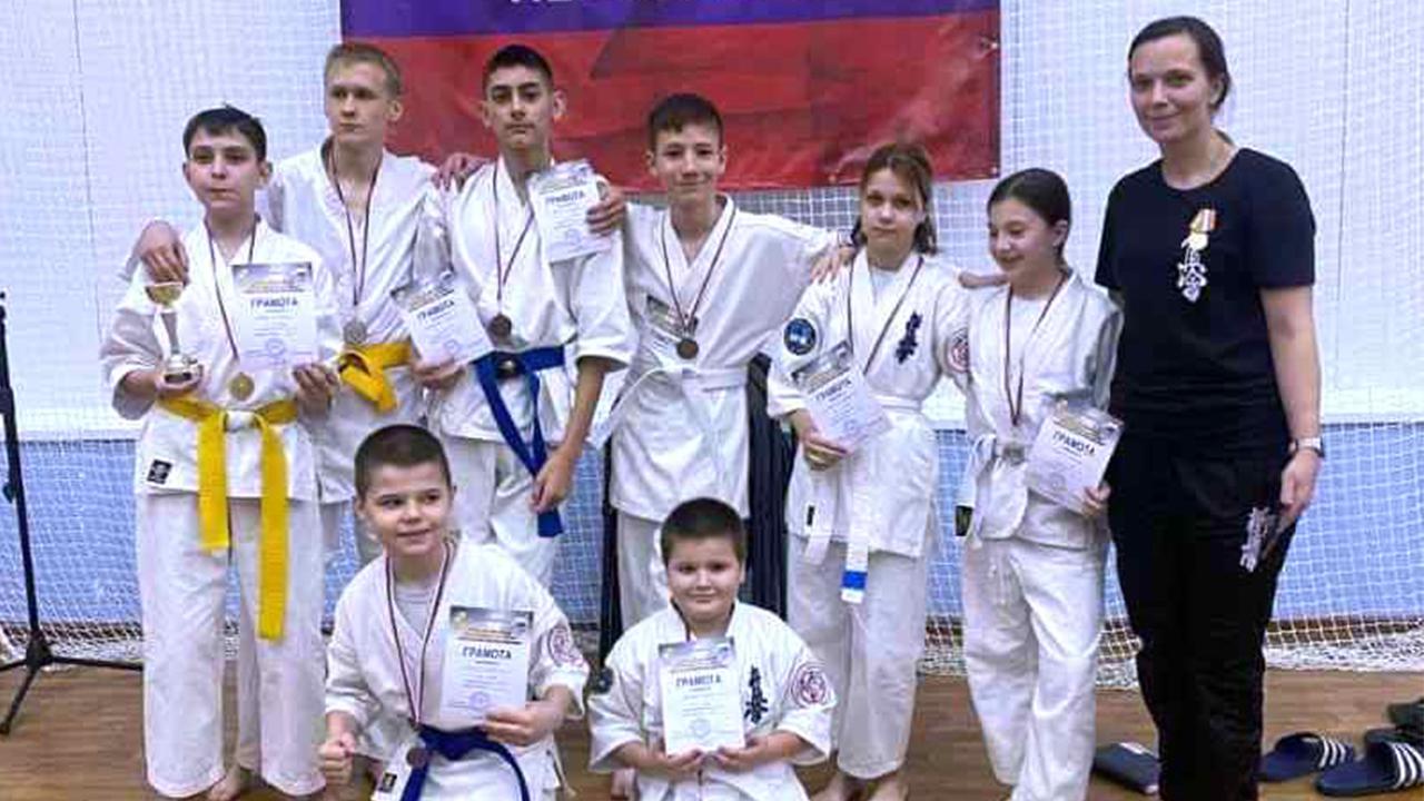 Психолог оленегорской колонии-поселения получила медаль &quot;За заслуги в патриотическом воспитании молодежи&quot;