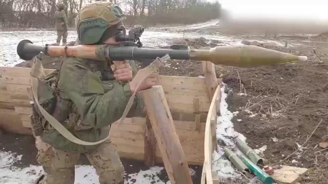 В Минобороны РФ показали, как проходит боевое слаживание штурмовых групп 200-й бригады Северного флота