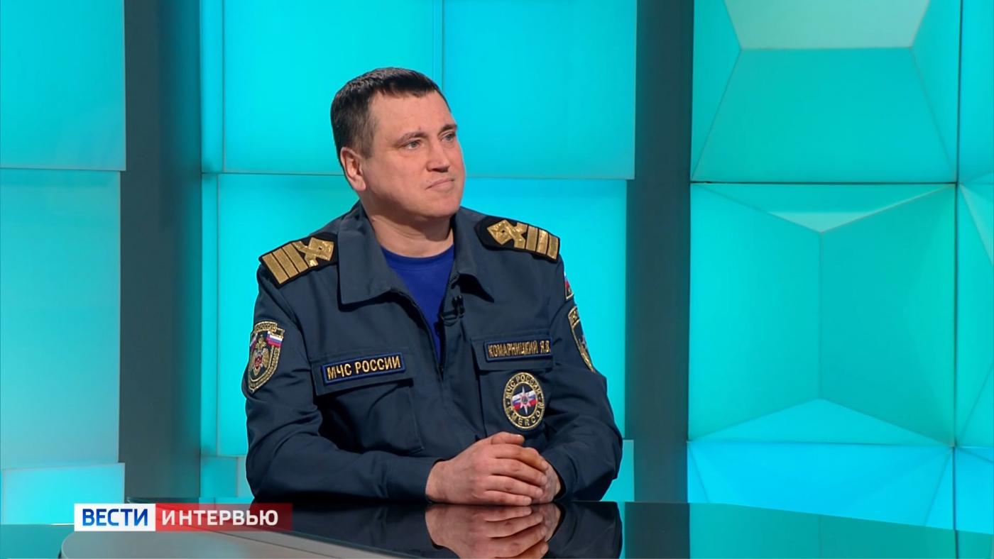 Безопасно ли сегодня выходить на лед водоемов Мурманской области – в интервью с Ярославом Комарницким