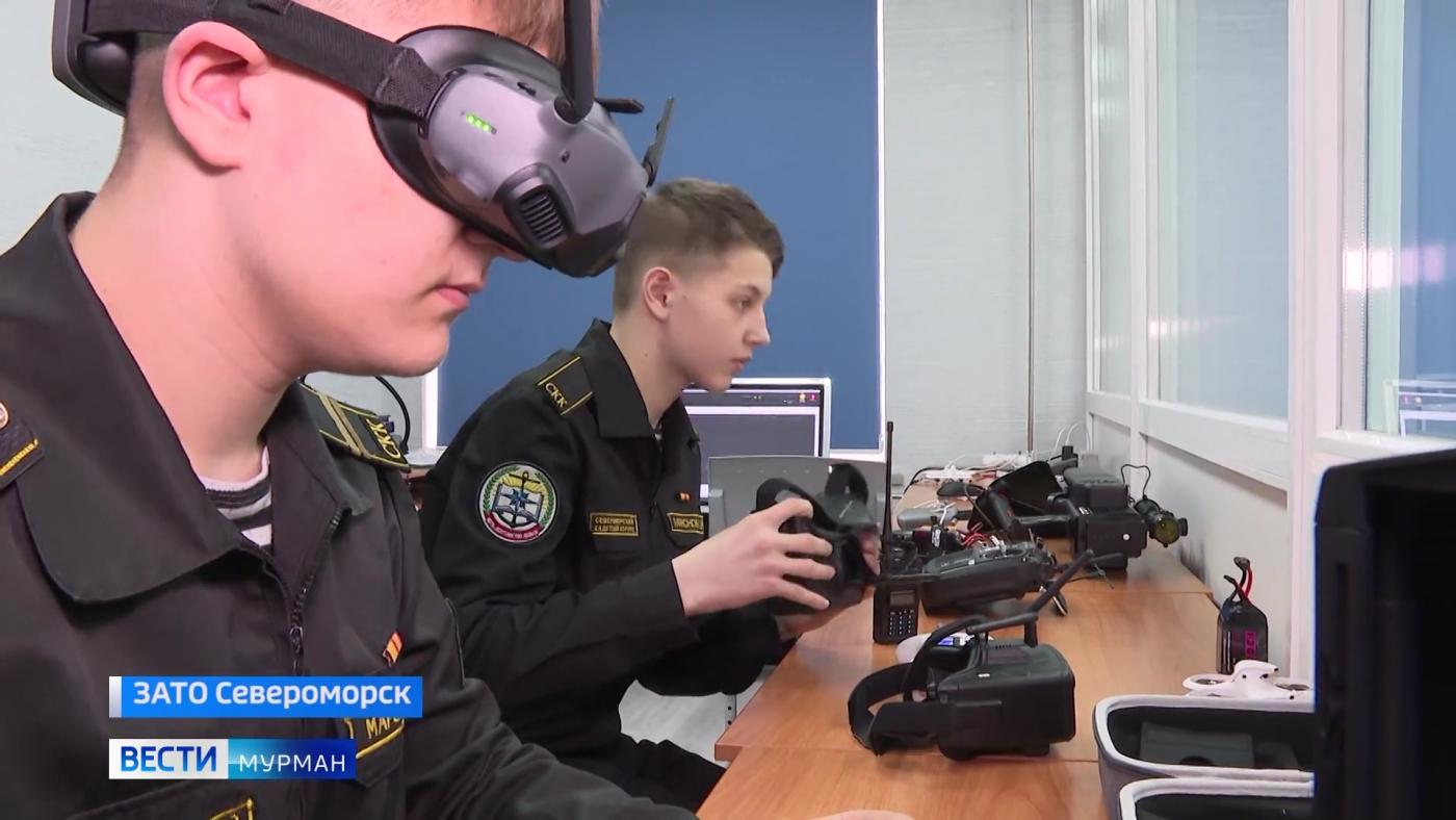 Торжественная клятва, база БПЛА, тир: в Североморском кадетском корпусе прошел день открытых дверей