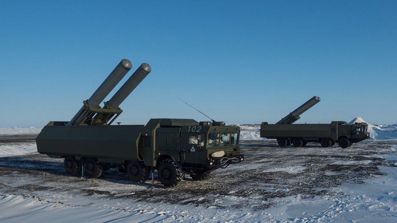 На Северном флоте прошла тренировка по нанесению ракетного удара по морской цели