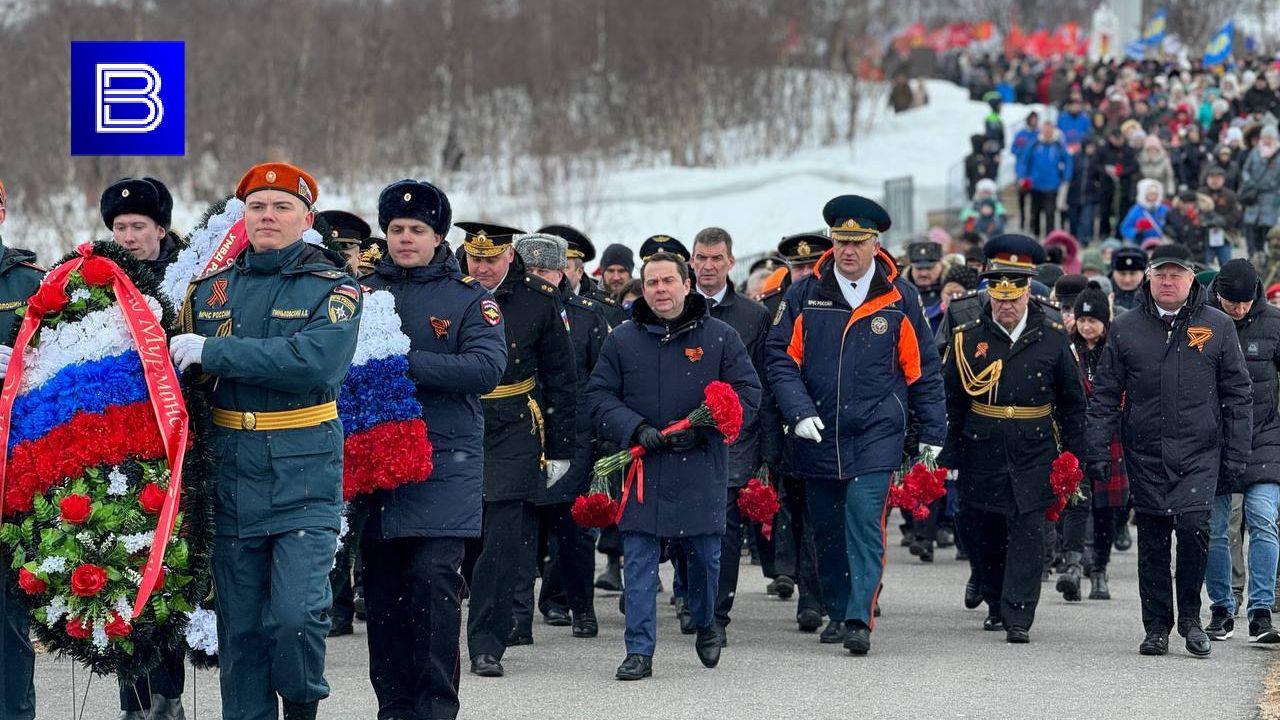 В Долине Славы почтили память защитников Заполярья