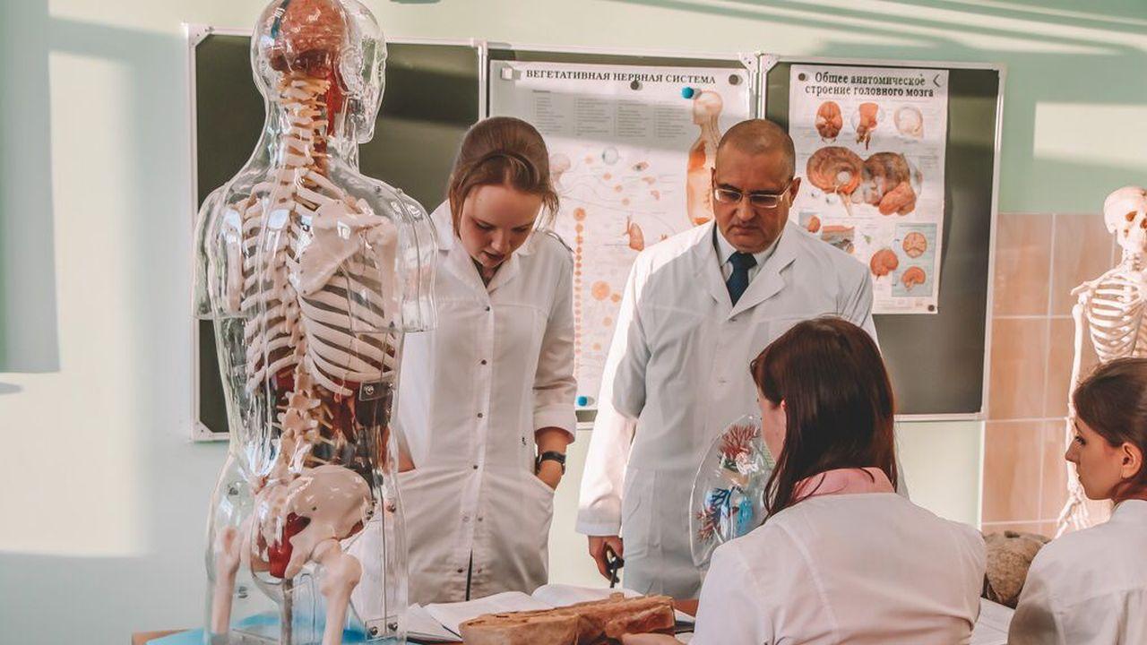 Мурманские абитуриенты смогут поступить в ведущие медицинские вузы по целевому набору