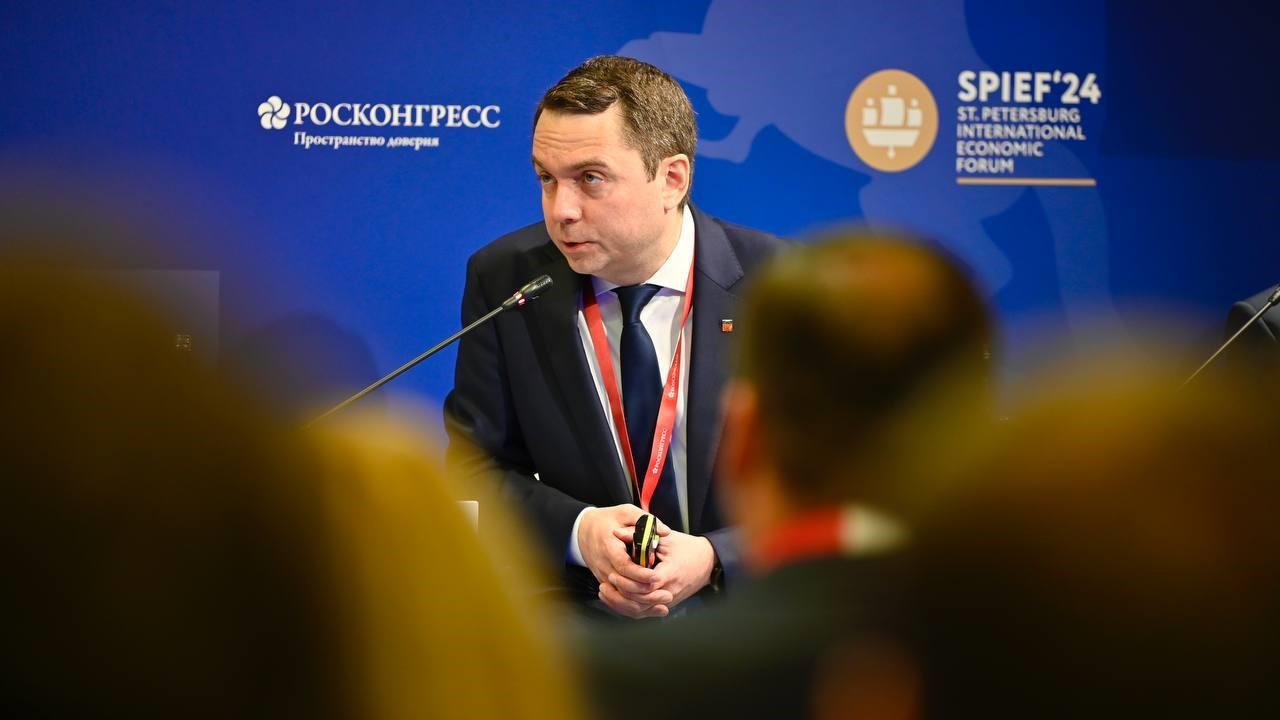 Чибис: Мурманск планируется сделать главным контейнерным хабом в Арктике
