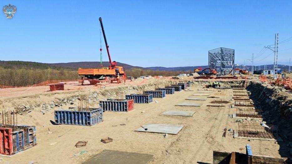 Железнодорожная линия к порту "Лавна" полностью начнет работу в 2024 году