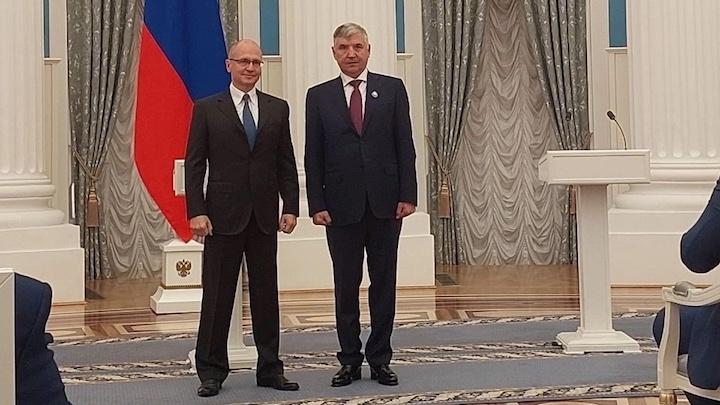 Николаю Бове вручили знак "Заслуженный работник местного самоуправления Российской Федерации"