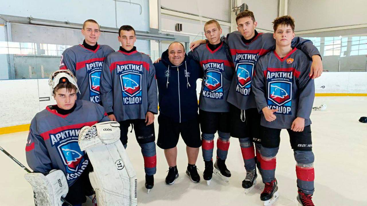 Заполярные хоккеисты завоевали &quot;бронзу&quot; II Всероссийских спортивных игр святого благоверного великого князя Александра Невского