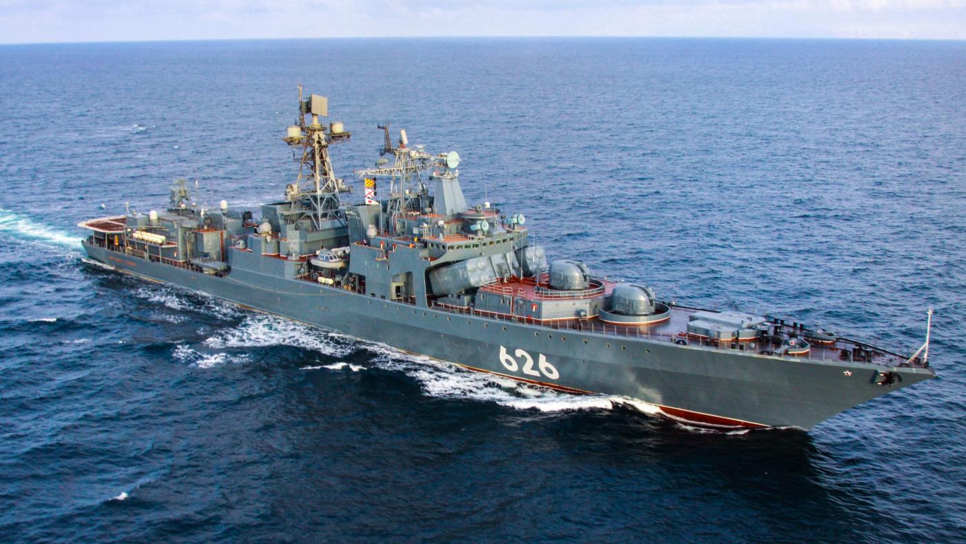 Арктическая группировка Северного флота зашла в Чукотское море