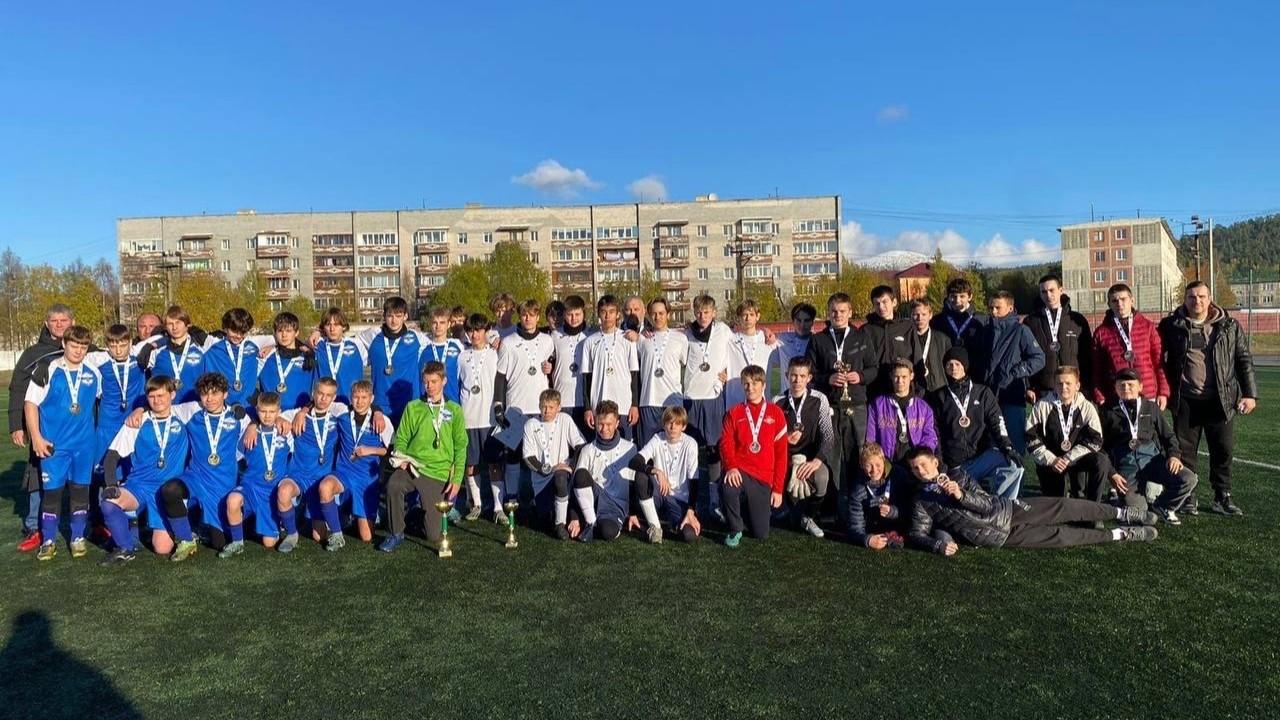 Стали известны победители первенства Мурманской области по футболу среди юношей до 16 лет