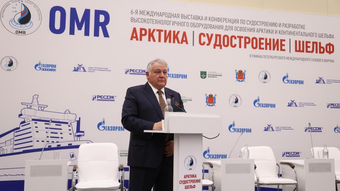 Разработка атомного подводного газовоза для работы на Севморпути началась