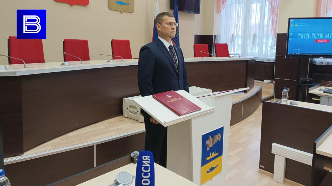 Юрий Сердечкин вступил в должность главы Мурманска
