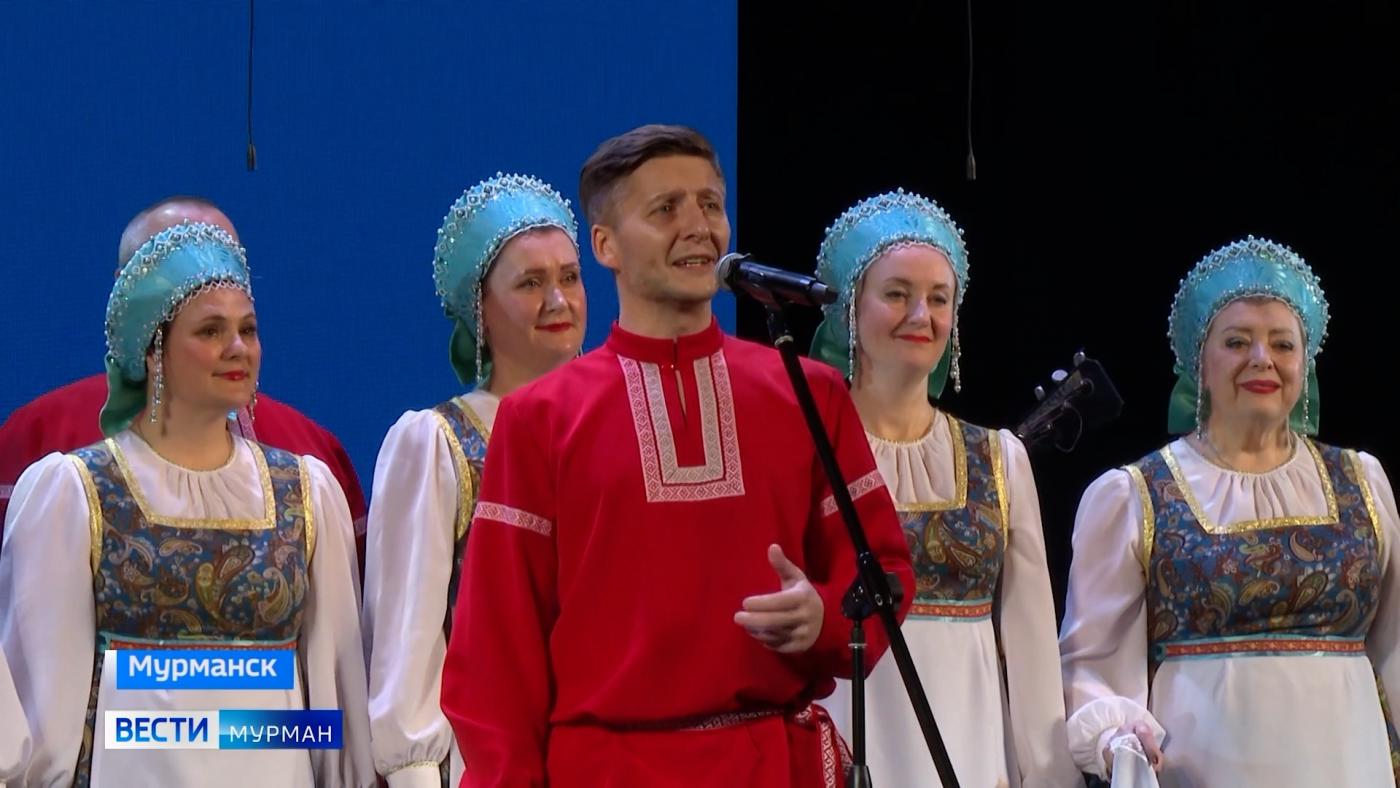 "Север звучит!": в ДК Кирова состоялся гала-концерт фестиваля патриотической песни