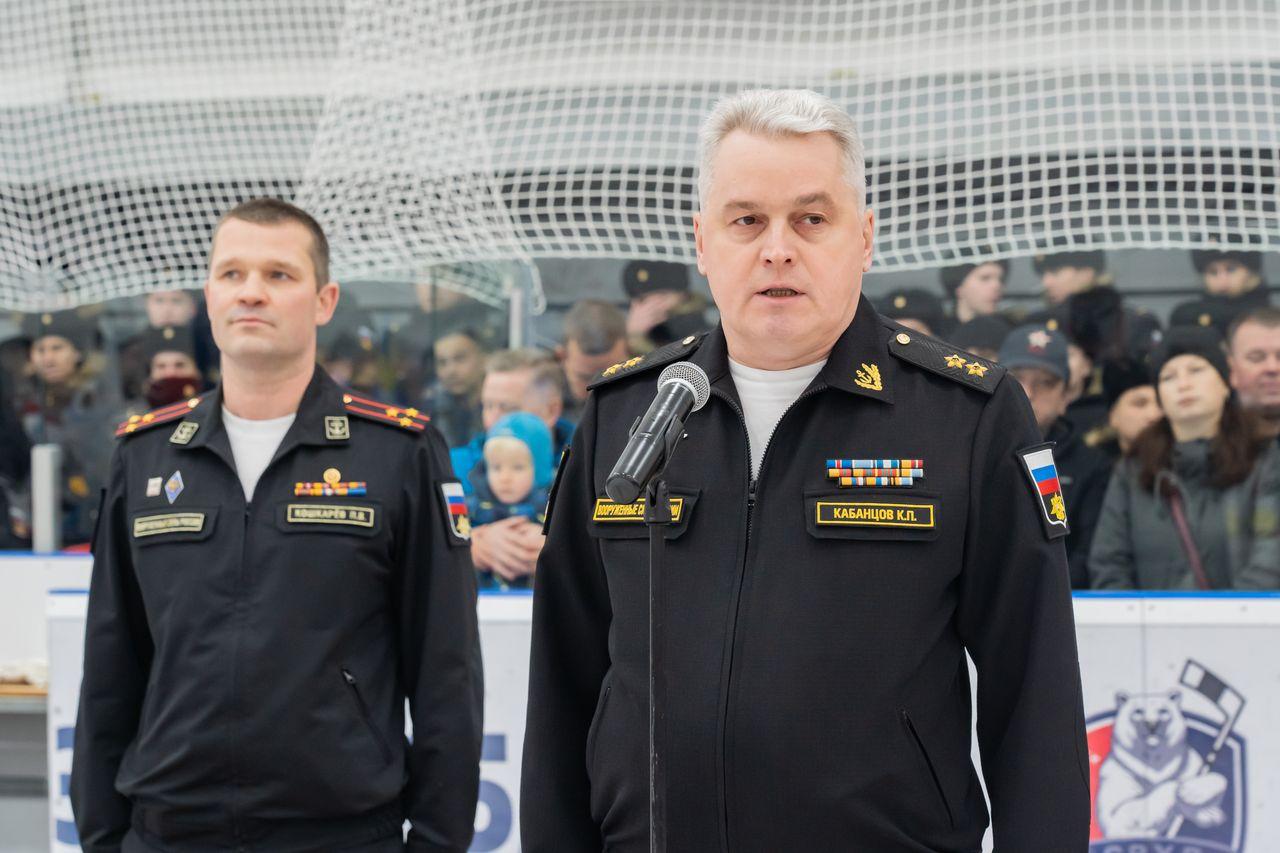 Константин Кабанцов дал старт восьмому сезону Северной военной хоккейной лиги