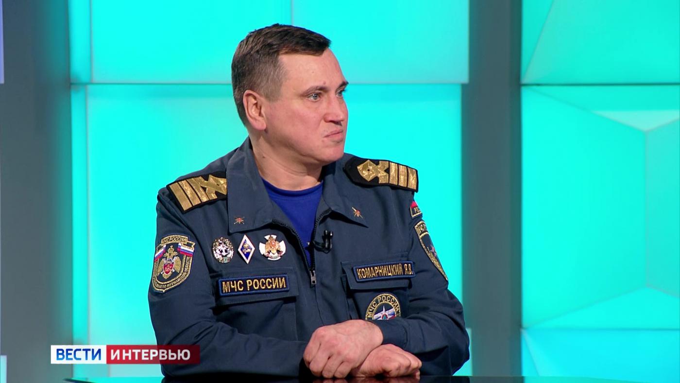 О безопасном поведении на тонком льду в межсезонье – в интервью с представителем МЧС