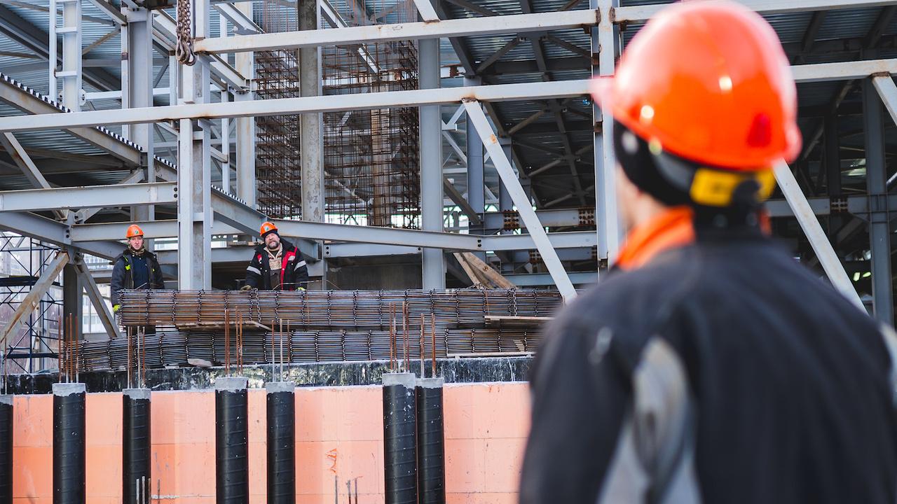 Около 13,5 млрд рублей выделят на строительство жилья и соцобъектов в Мурманской области в 2025 году