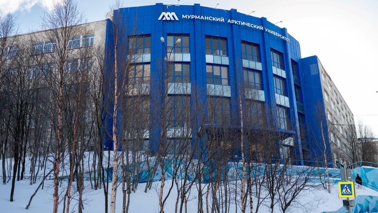 Команды школ будут получать премии за подготовку выпускников, поступивших в вузы Мурманской области