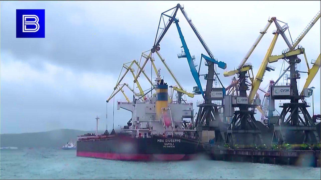 Грузооборот Мурманского морского торгового порта по итогам 2024 года снизится на 21,8%