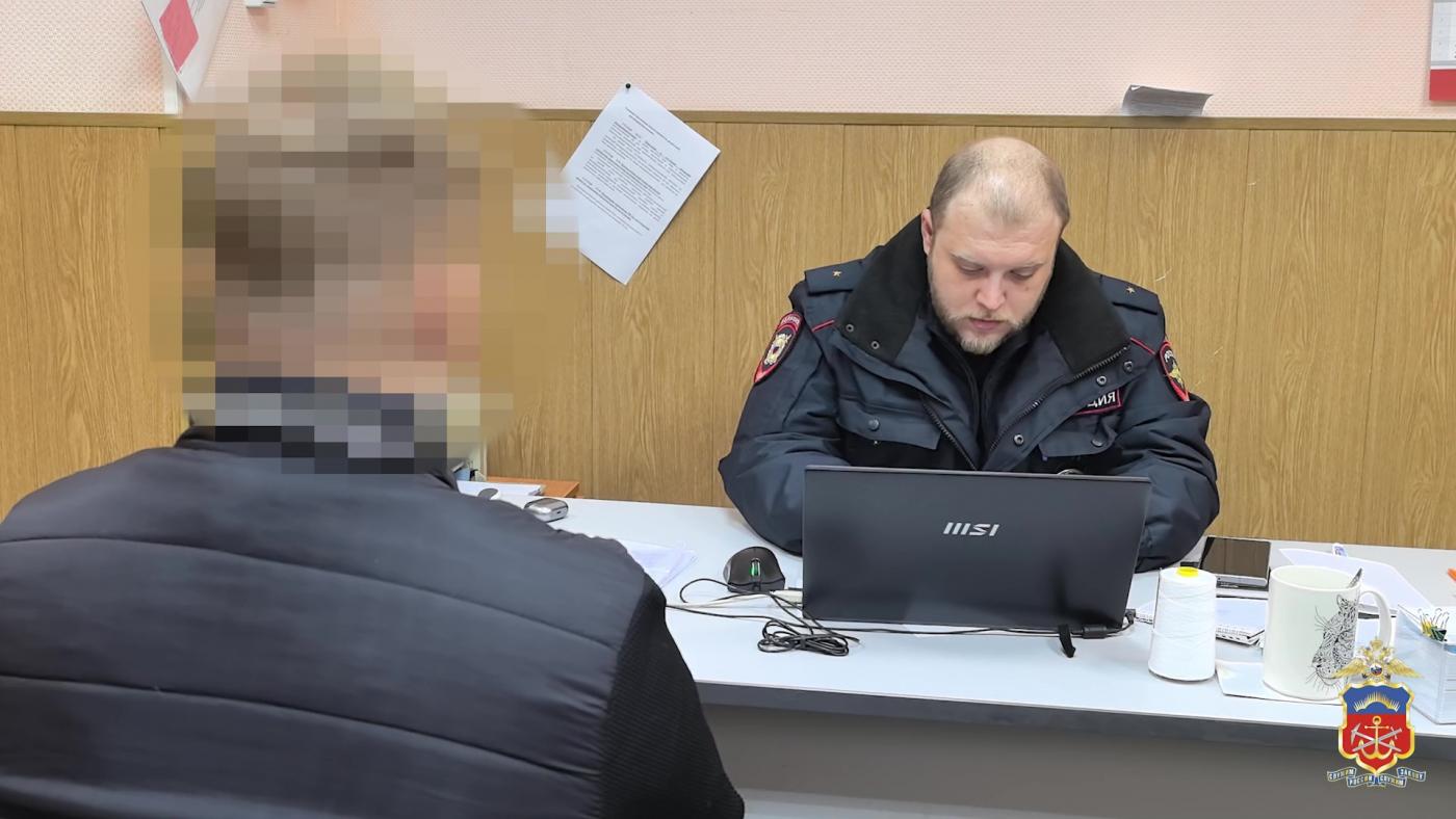 В отношении обстрелявшего автобус в Мурманске подростка проводится проверка 