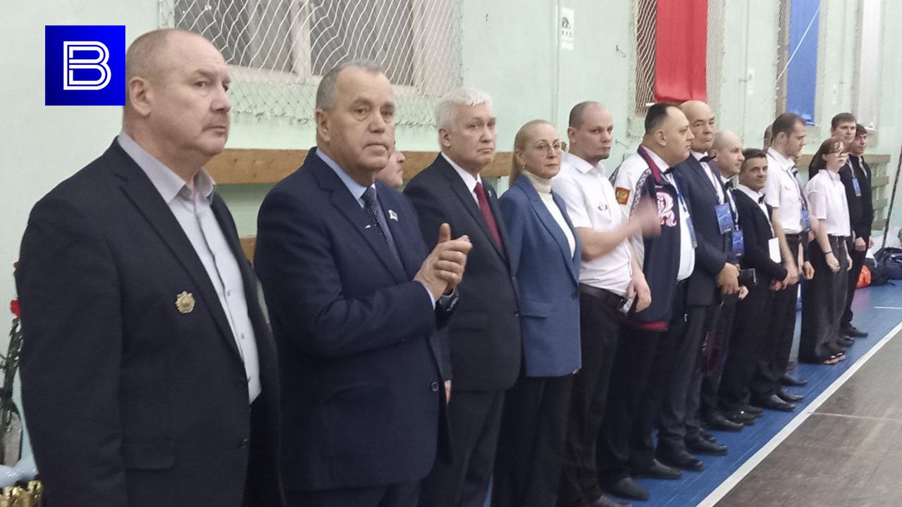 В Мурманске дали старт чемпионату и первенству области по кикбоксингу памяти Элины Гисмеевой