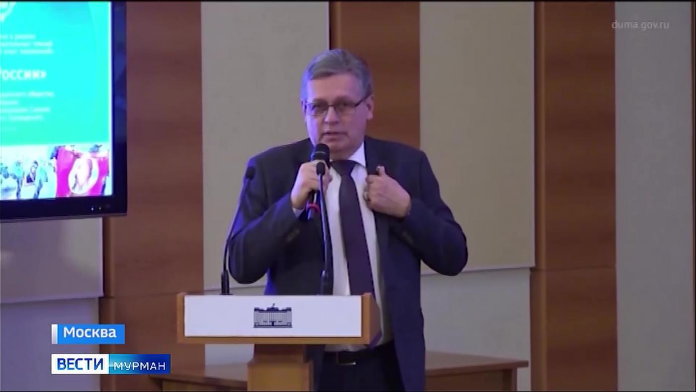 Рифат Сабитов: "Журналисты воюют словом"