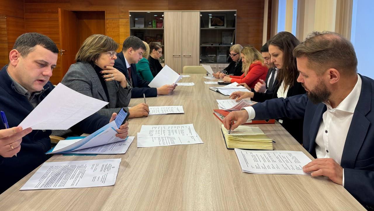 В Мурманском морском торговом порту установят новое оборудование для подавления пыли