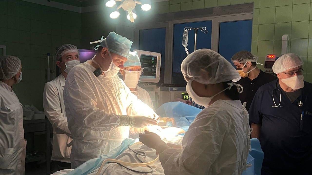 В Мурманской областной детской больнице впервые провели операцию с ботулотоксином