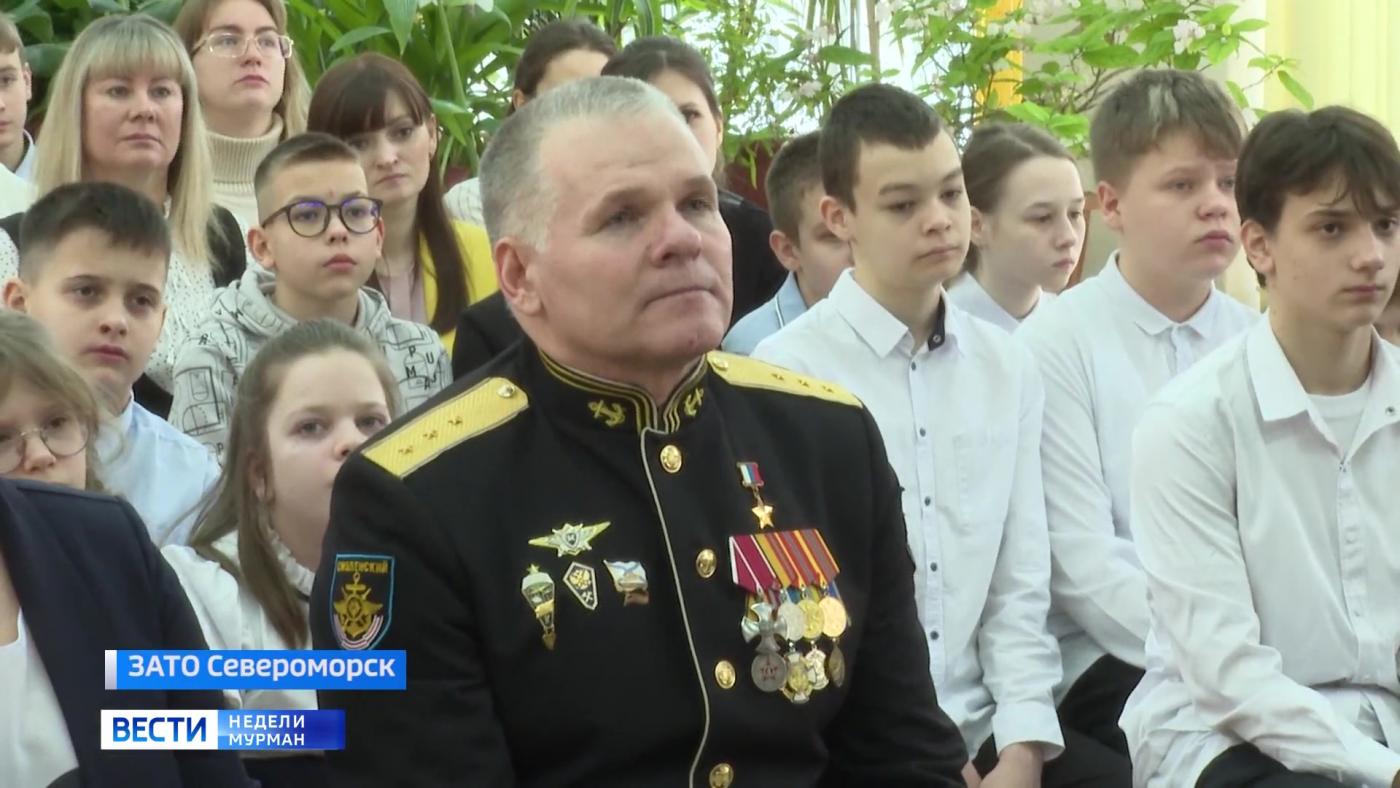 Из авиации – в пехоту, от звездочек прапорщика – до Звезды Героя: фронтовой путь Александра Панасюка