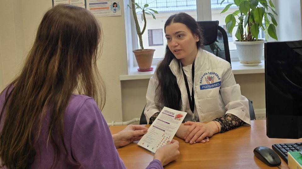 Чем опасен гепатит С и как от него защититься – рассказала врач из Мурманска