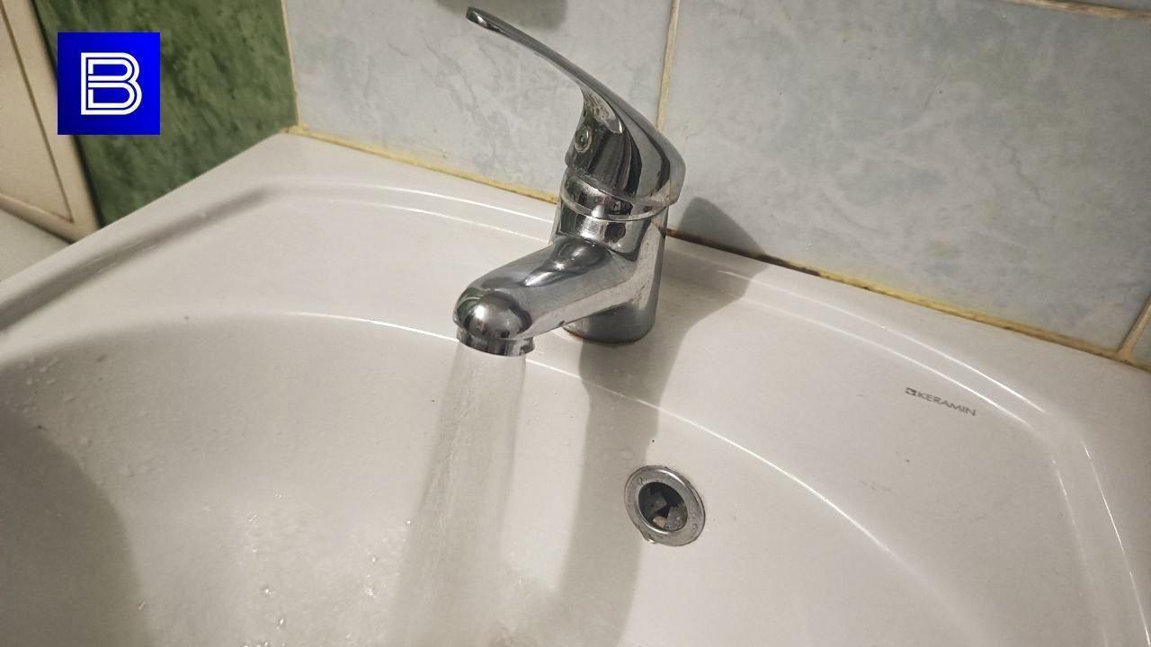 Несколько улиц Мурманска останутся без холодной воды из-за коммунальной аварии