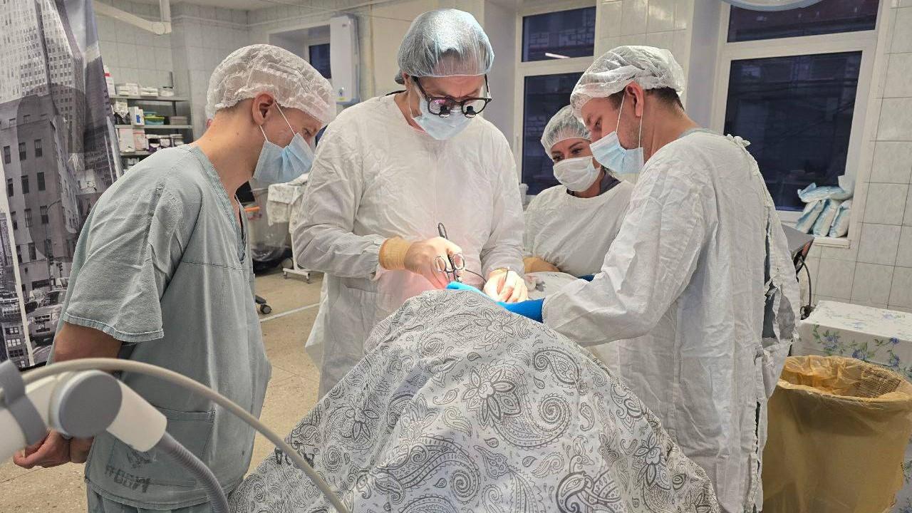Передовые методы борьбы с раком представили на конференции в Мурманске