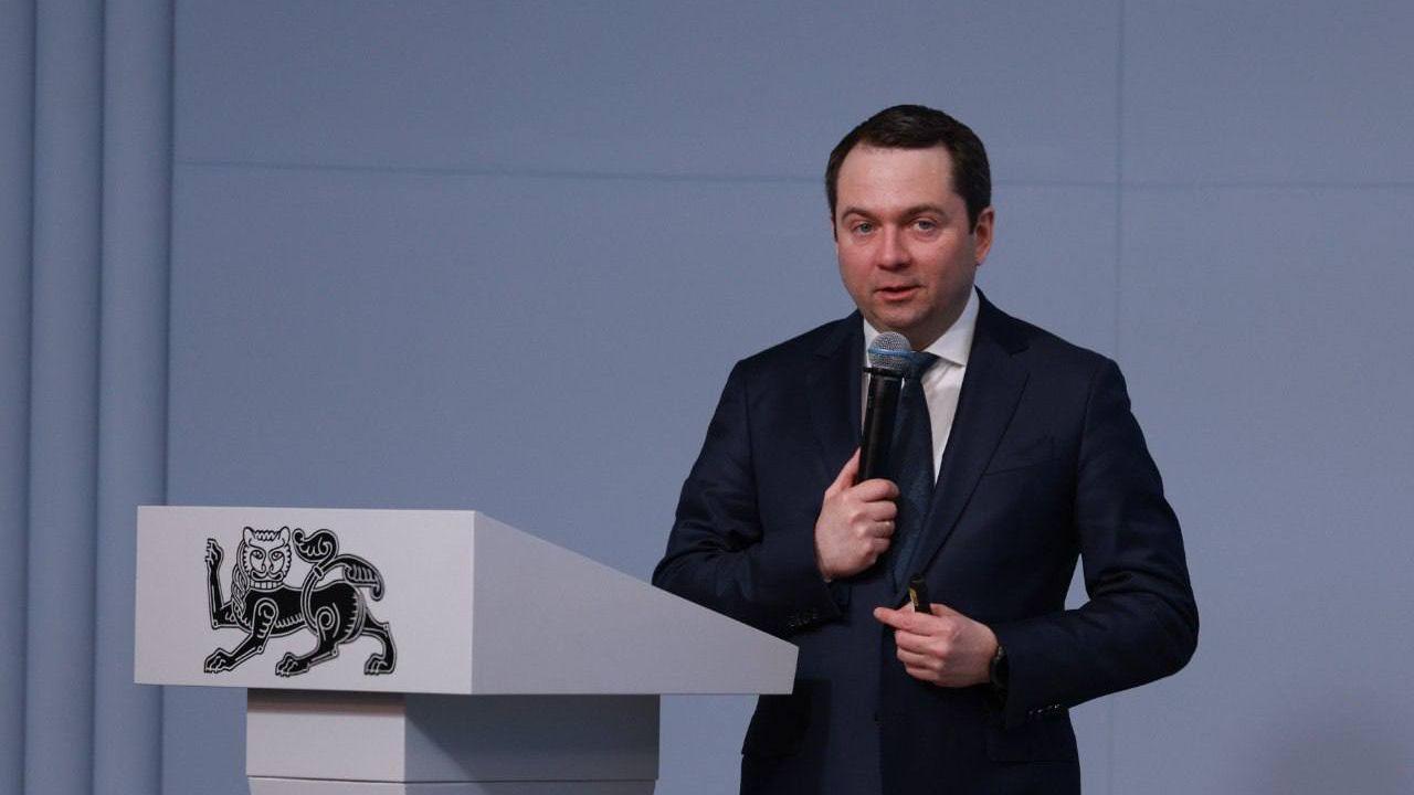 Андрей Чибис: "Север вахтой не поднять. Человек – главная движущая сила Арктики"