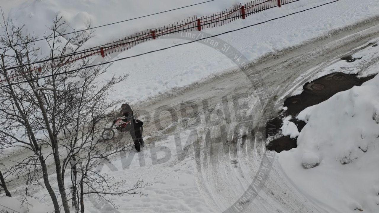 Госавтоинспекция вычислила несовершеннолетнего &quot;байкера&quot; в Апатитах 
