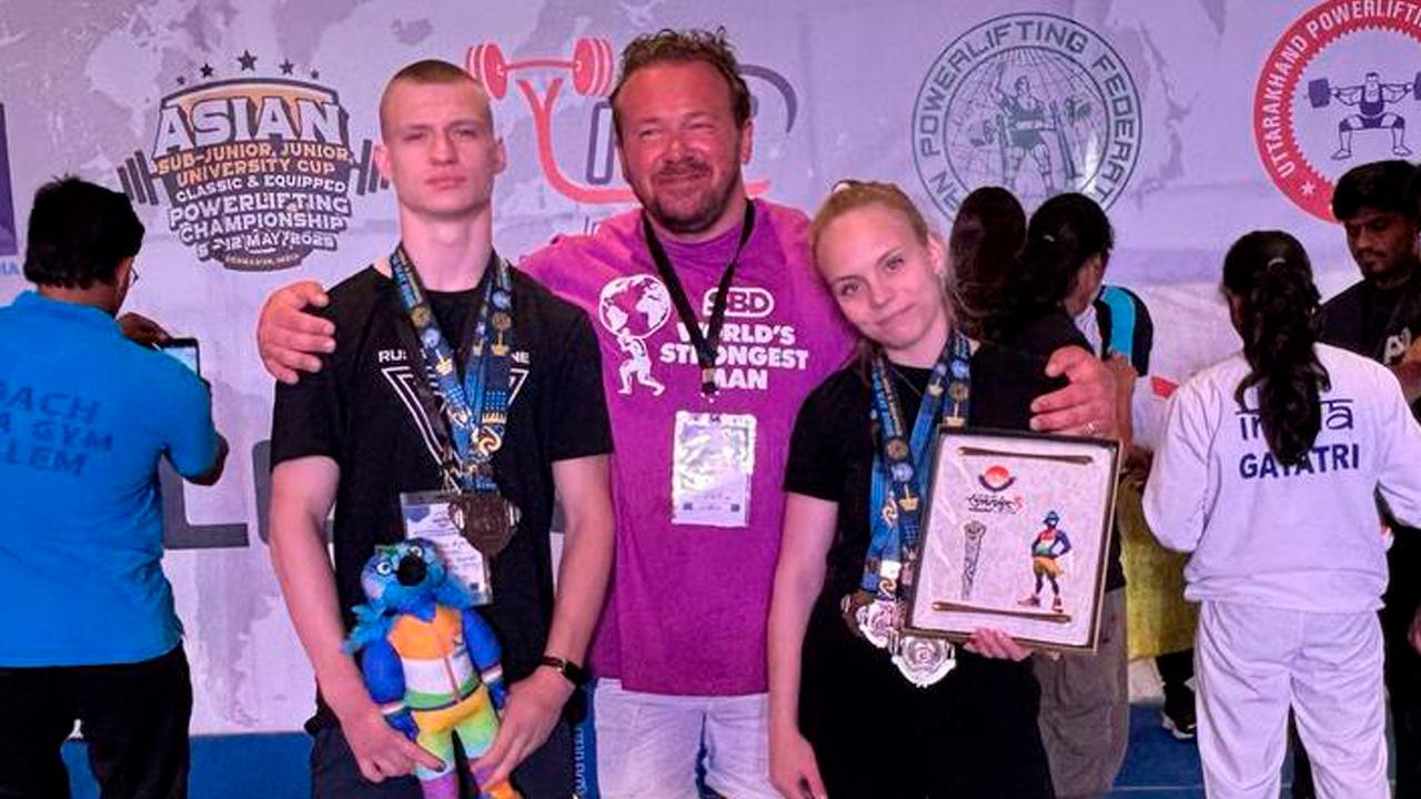 Мурманские пауэрлифтеры завоевали медали чемпионата Азии